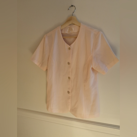 Pink button down shirt - Picture 2 of 4